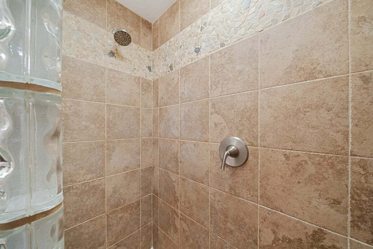 Interior 5, Summer Sale! Spacious 3BR & Steps to Beach, Oceanfront Pool - Puamana 153-4, Maui