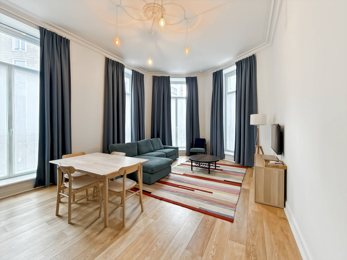 Living room 4, Charming 1-bedroom Apartment in Vibrant Ixelles, Brussels, Bruxelles