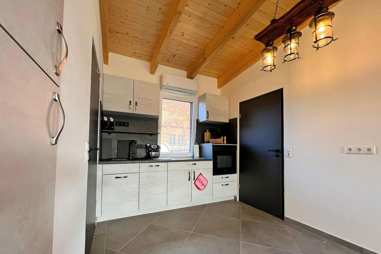 Private kitchen 3, Bungalow mit Seeblick in Klein Labenz, Nordwestmecklenburg