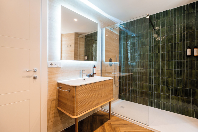 Bathroom 4, The Monkey Hotel, Rome