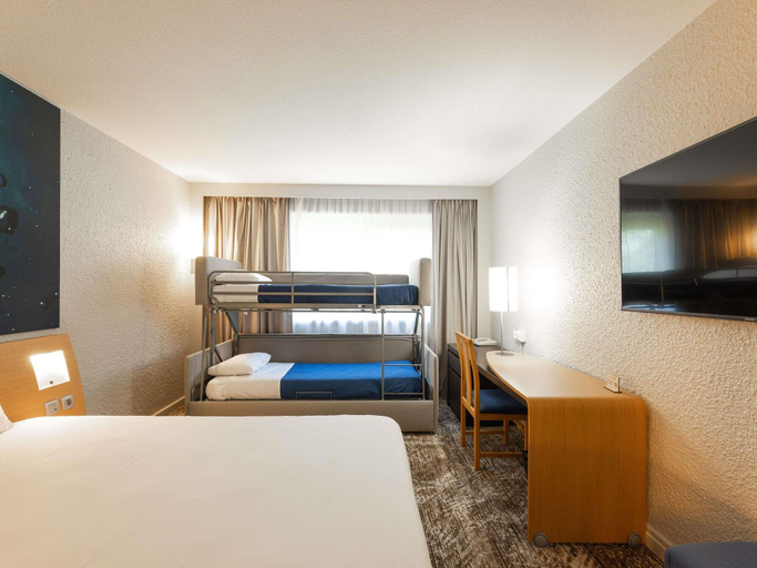 Bedroom 4, Novotel Mâcon Nord - Porte de Bourgogne, Saône-et-Loire
