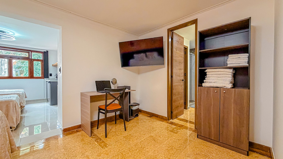Room 4, Primavera Lofts, Medellín