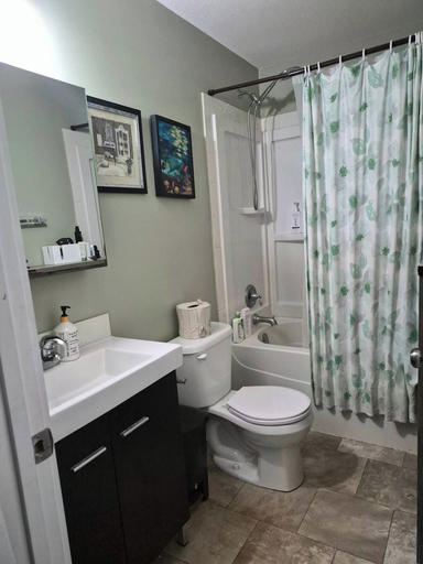 Bathroom 3, Home Sweet Home Away From Home, Division No. 8