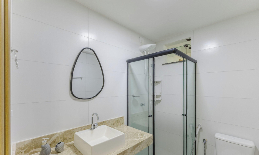 Bathroom 5, Stay Near sea w/ Pool & Balcony Mmd0604, Ilhéus