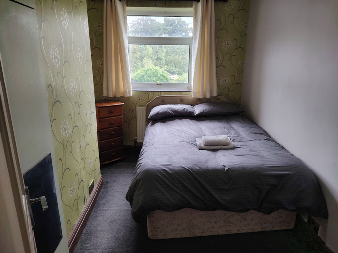 Room 3, Cosy Cottage Retreat in Huddersfield, Kirklees