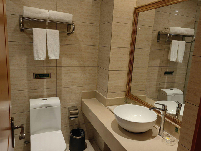 Bathroom 3, Vienna 3 Best Hotel Fujian Quanzhou Quangang Champagne Mansion, Quanzhou