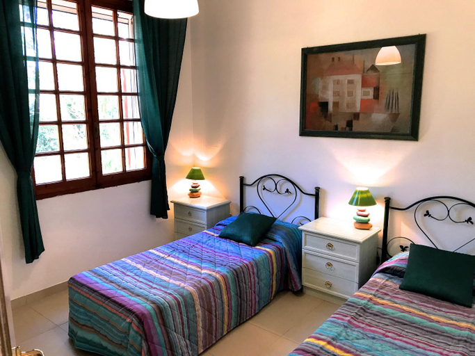 Bedroom 3, Villa La Maddalena in La Maddalena, Olbia-Tempio