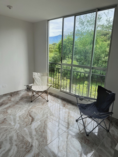 Interior 4, Apartamento, Tranquilo, Céntrico a 15 Minutos de la Villa Olímpica Ibagué, Ibagué