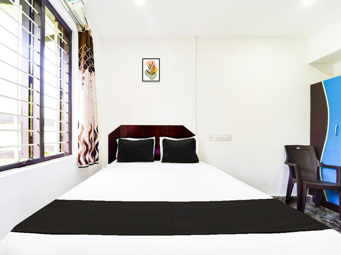 Room 4, Premium Hotel Jaisas Paradise, Kanniyakumari