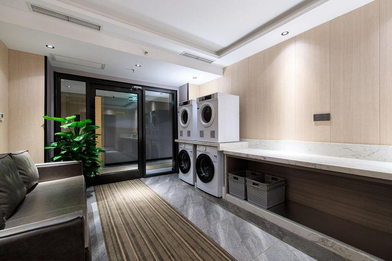 Bathroom 3, Yunchuan Hotel (Beijing Tongzhou Wanda Plaza), Beijing