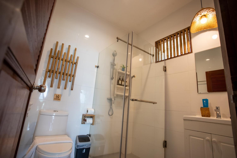 Bathroom 3, Baan Phuvara Retreat, Mueang Krabi