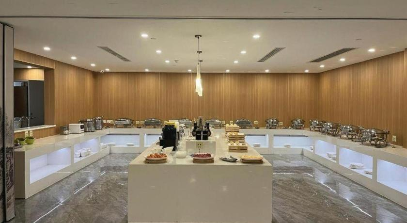 Food & Drinks 4, James Joyce Coffetel Chengdou Wuqing Wanda Plaza, Chengdu