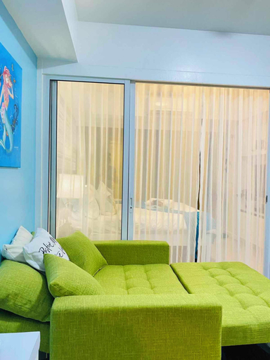 Living room 5, 1BR Premium Suite, Parañaque