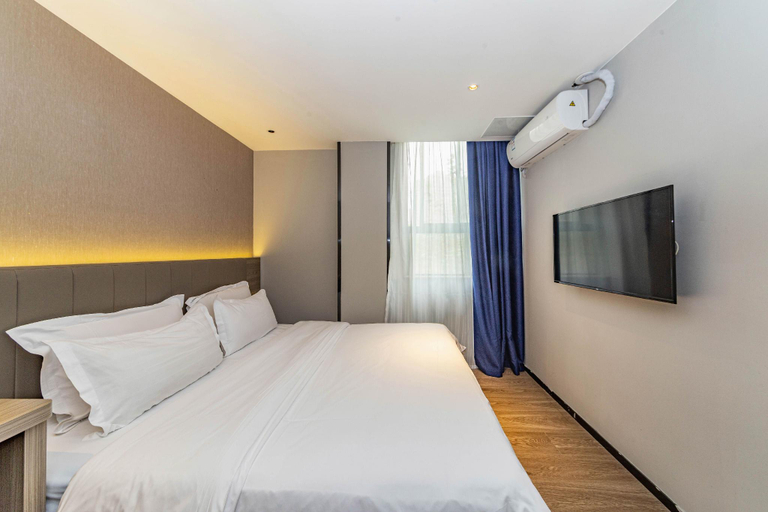 Bedroom 2, 7Days Inn Premium Hotel (Shanghai Damuqiao), Shanghai