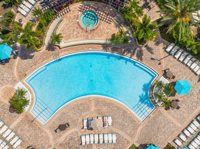 Pool 5, Vcr4-410- 3BR Condo With Resort Access Near Disney, Orange