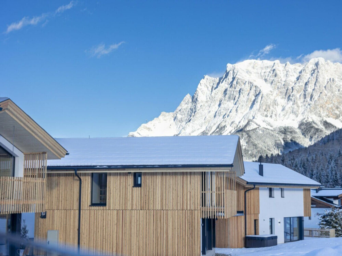 Exterior 5, Chalet With 4 Bedrooms & Sauna, Reutte