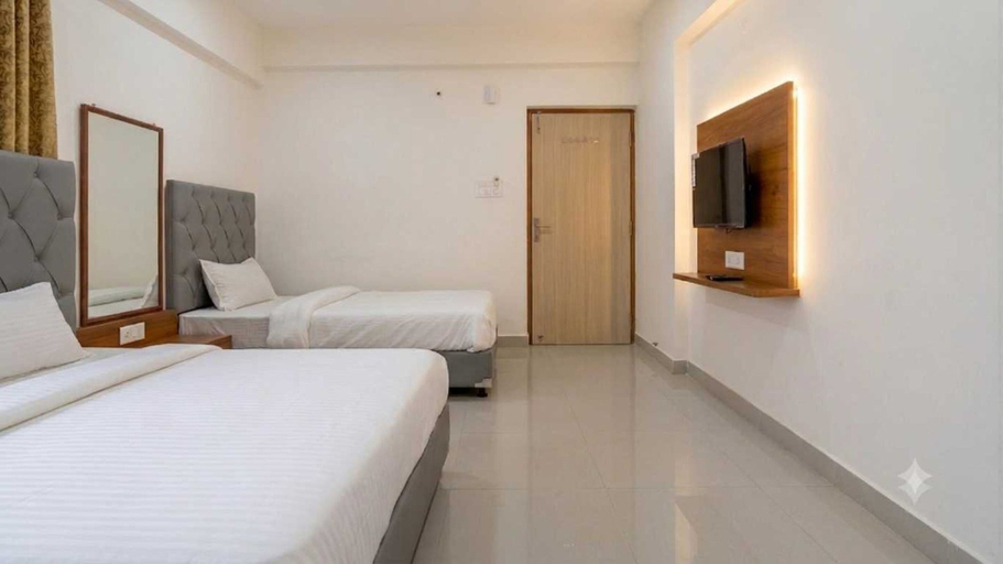 Room 3, Super Deluxe Room Hotel Urban Oasis, Pune