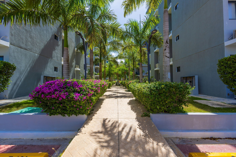 Room 3, Relaxing 2BR Punta Cana Stay Pool Gym Balcony, Salvaleon de Higuey