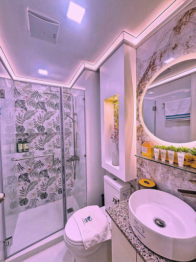 Bathroom 2, 1BR Premium Suite, Parañaque