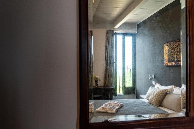 Room 1, La Creusa, Asti