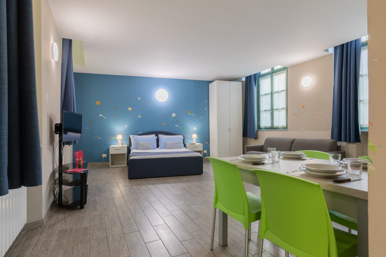 Room 5, Housing Giulia - Apartment 8 by Wonderful Italy, Torino