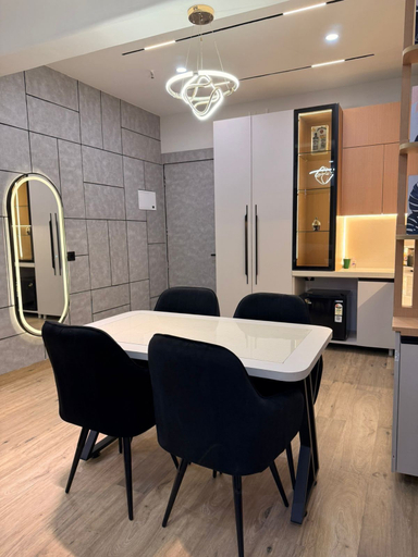 Dining, couple cozy apartment, Gautam Buddha Nagar