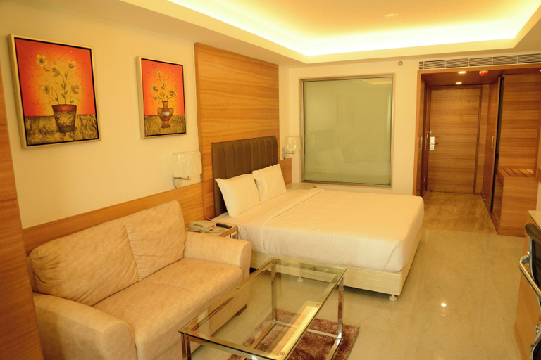 Bedroom 5, Hotel Chennai Le Palace, Thiruvallur