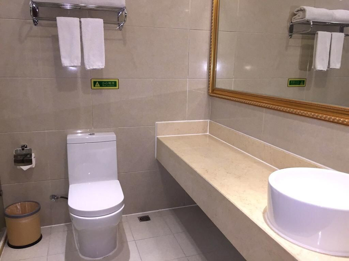 Bathroom 4, Vienna International Hotel, Changsha