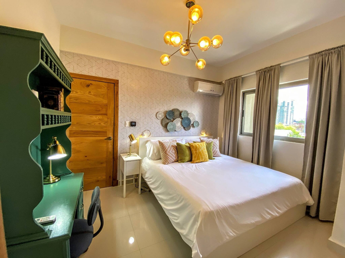 Room 2, Stylish Downtown Kingbed 300mb Fast Wifi!, Distrito Nacional