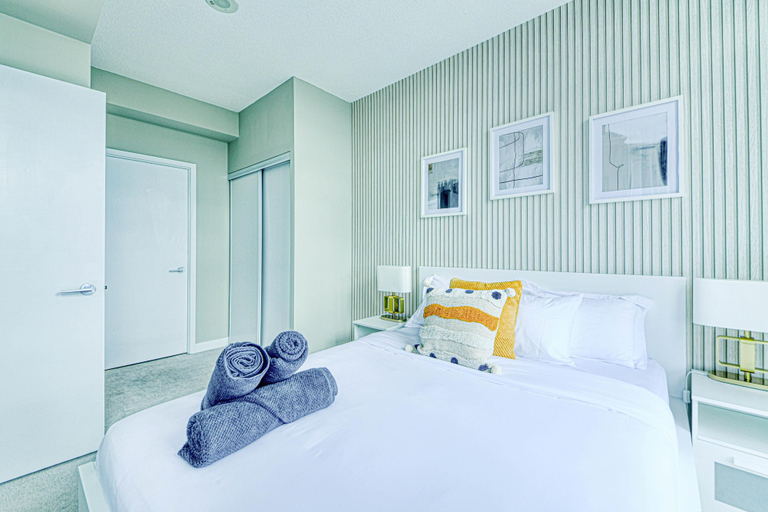 Bedroom 4, Panorama Suites-Fort York, Toronto