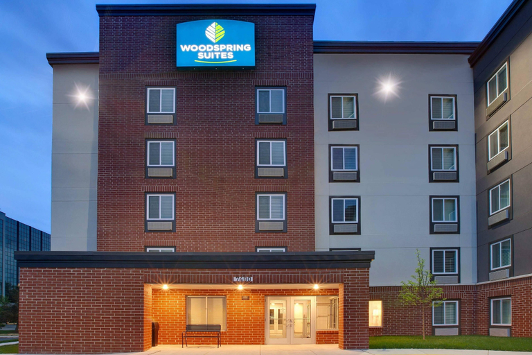 Exterior & Views 2, WoodSpring Suites Washington DC Northeast Greenbelt, Prince George's