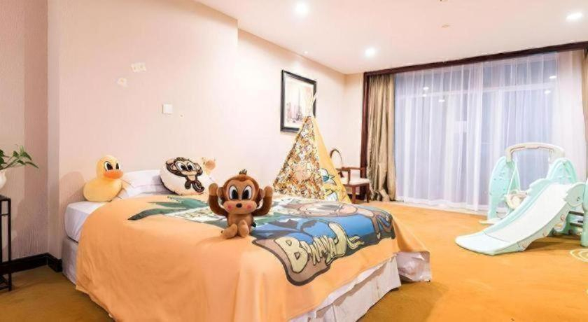 Bedroom 2, Country Garden Phoenix Hotel Europe City Chuzhou, Chuzhou