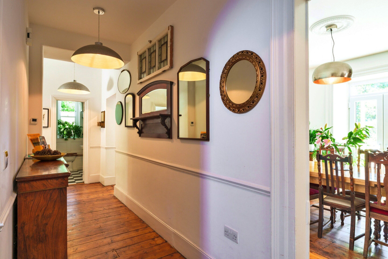Interior 5, House With Private Vineyard, Cornwall