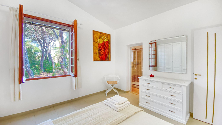 Bedroom 4, Villa La Maddalena in La Maddalena, Olbia-Tempio