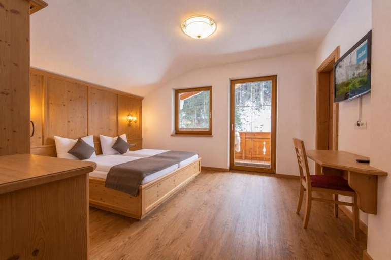 Bedroom 3, Alpenchalet Vital, Innsbruck Land