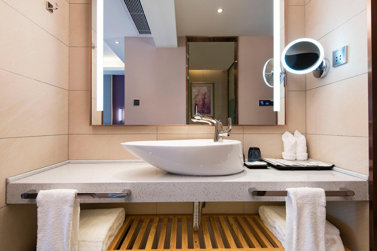 Bathroom 4, Lavande Hotel Kunming Railway Station, Kunming