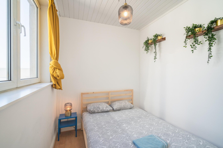 Room 4, Spacious Family Apartment With 3 Bedrooms, Antwerpen