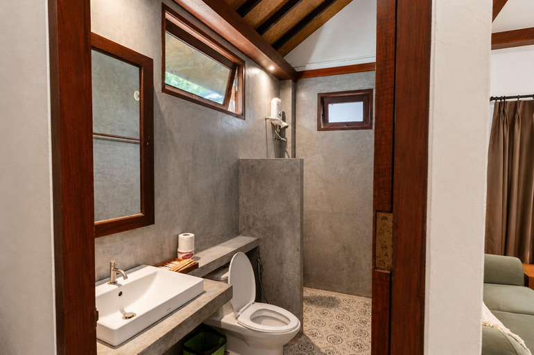 Bathroom 4, Chunut House Resort, Mueang Krabi