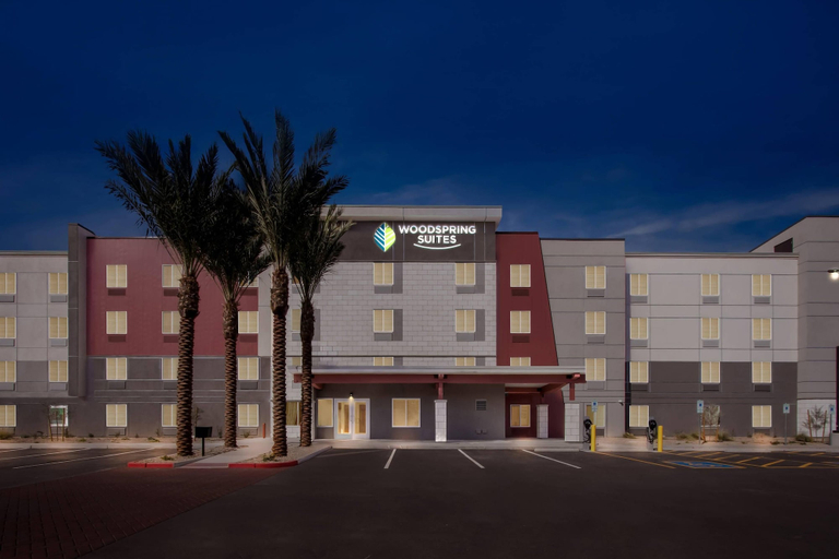 Exterior & Views 2, WoodSpring Suites Chandler Phoenix Medical Center, Maricopa