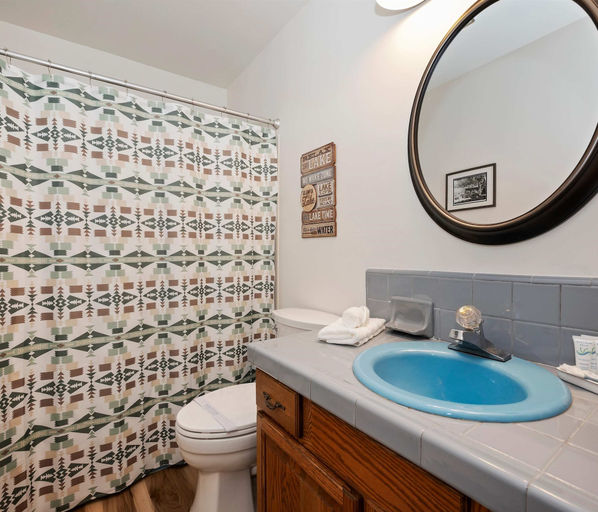Bathroom 5, Aspen Glen Mountain Escape, San Bernardino