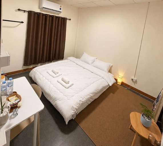 Bedroom 2, CHUDA HOUSE |Deluxe King near Don Mueang Airport, Don Muang