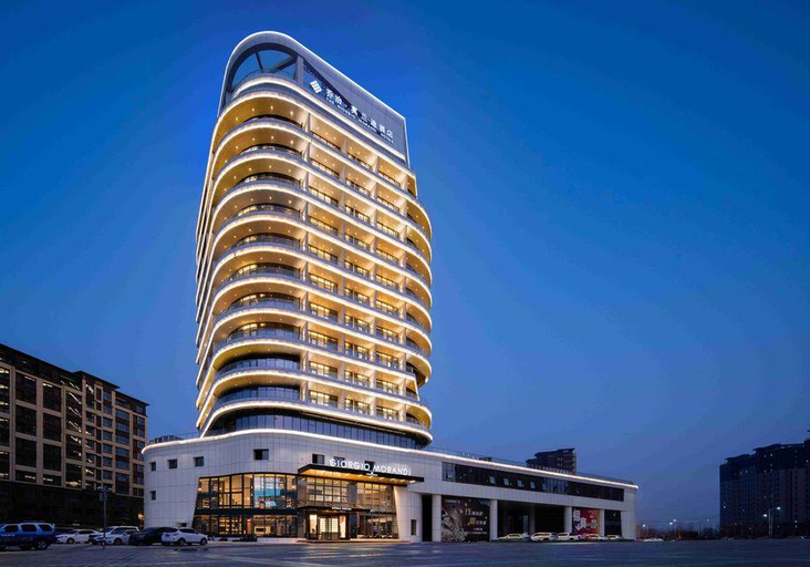 Others, Giorgio Morandi Hotel, Linyi