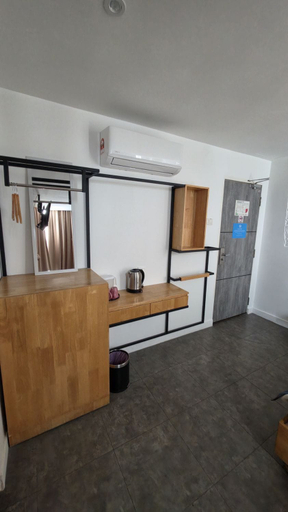 Room 4, Collection O Near AEON Mall 96 Boutique, Malacca City