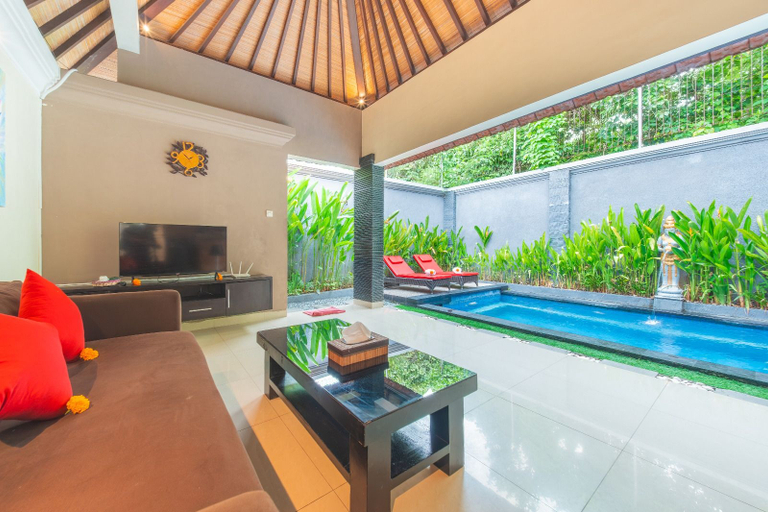 Pool 4, Cozzy Dewa Villa Sunset Road, Badung