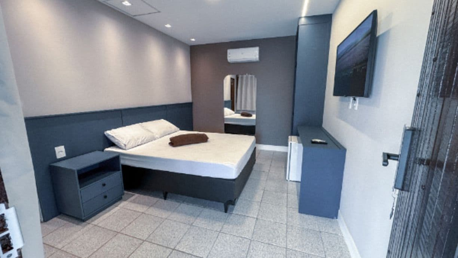 Room 5, Sol Flats, São João da Barra