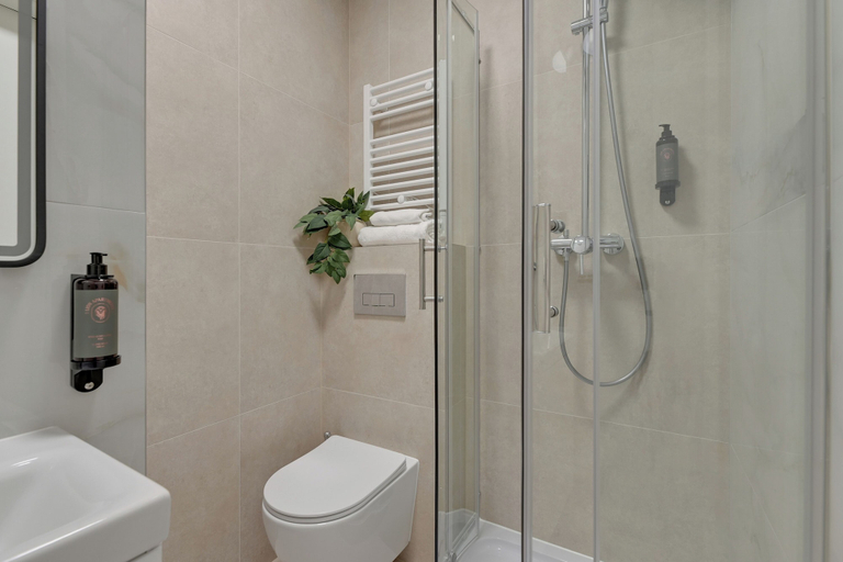 Bathroom 4, Portovo Gdansk City Vibes Suites, Gdańsk City