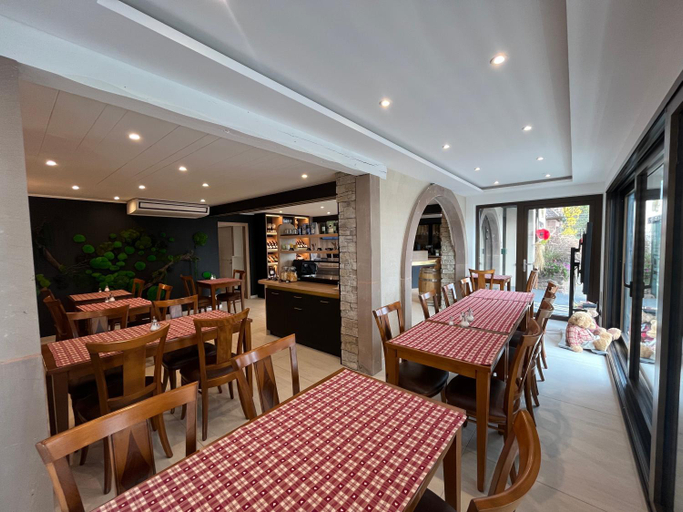 Food & Drinks 4, Domaine Bleger by Windmuehl, Haut-Rhin