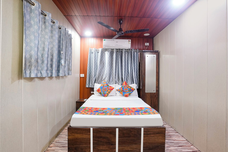 Room 2, Via Garden Inn, Mumbai Suburban