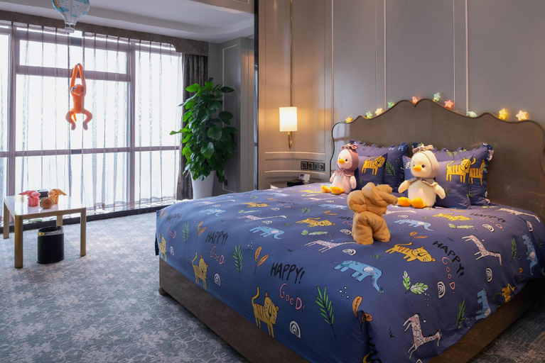 Bedroom 3, The Longemont Chengdu, Chengdu
