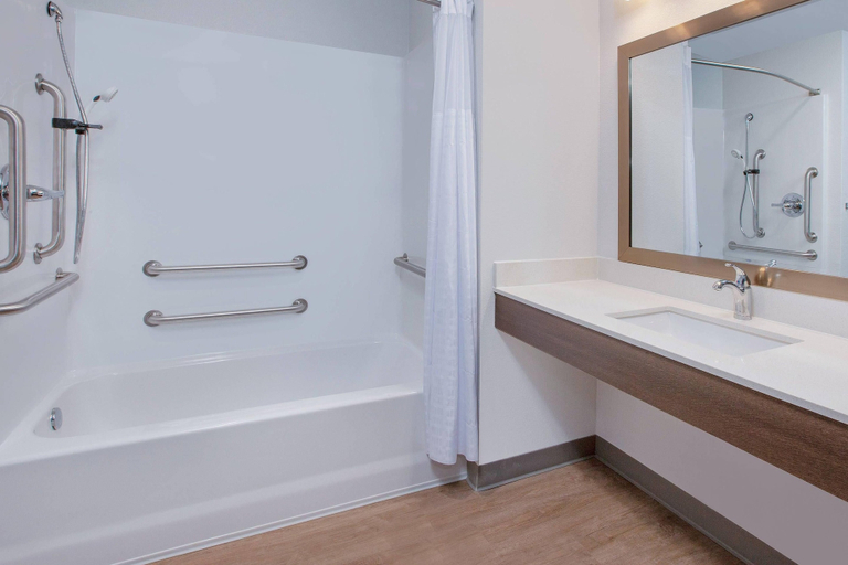 Bathroom 5, WoodSpring Suites Washington DC Northeast Greenbelt, Prince George's